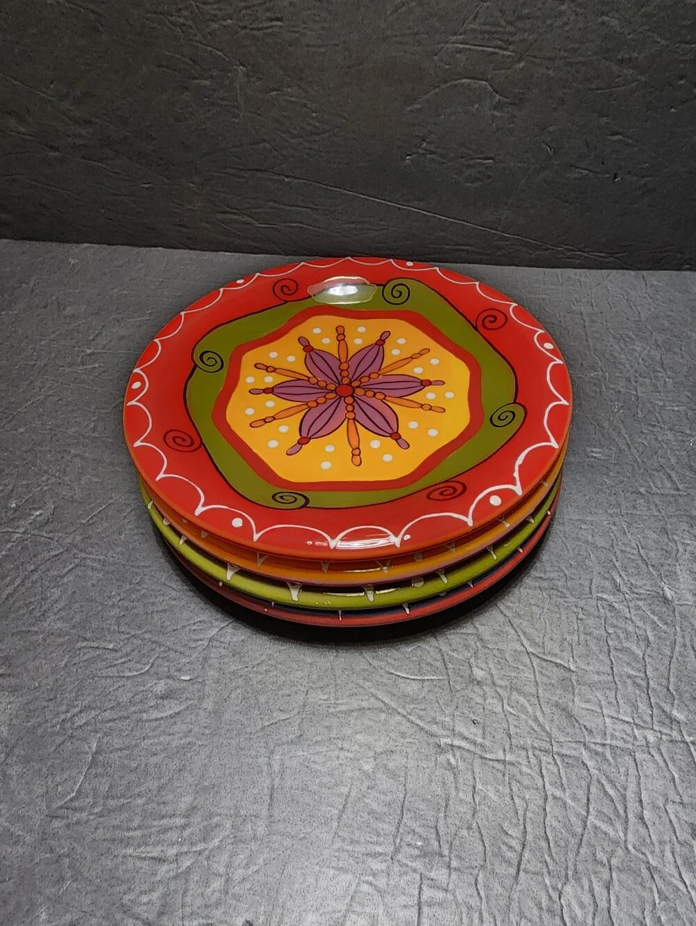 Set of 4 PIER 1 *Star Flower* Colorful Salad/Dessert Plates